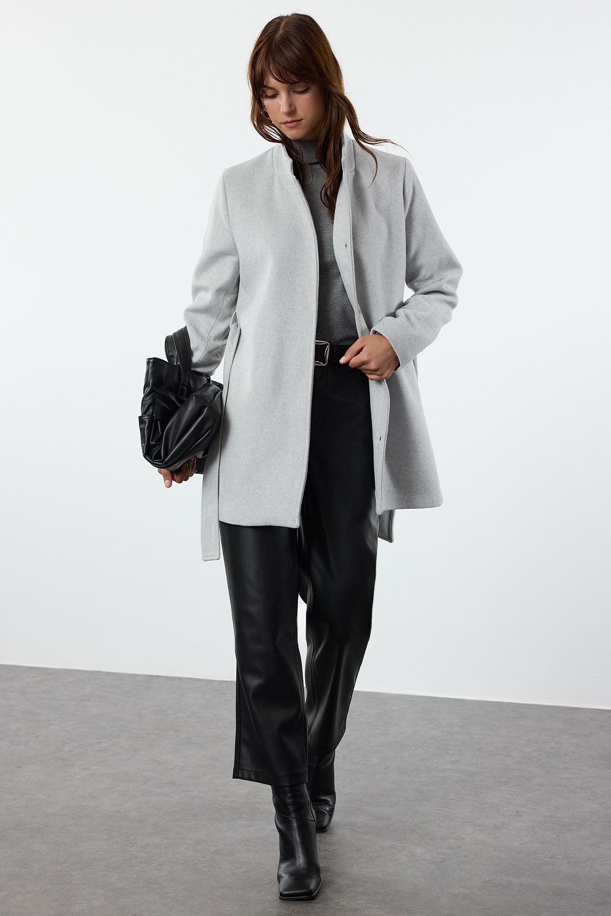 complete the look image