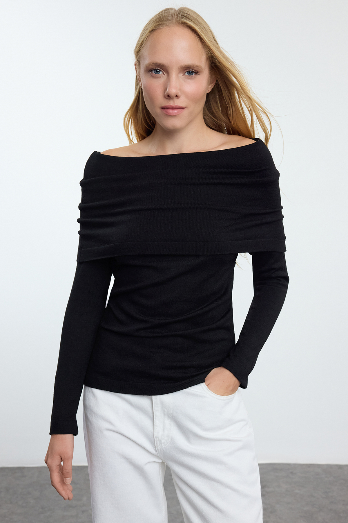 Trendyol Collection Damen Schwarz Premium Er Strickpullover Mit Carmen-Kragen - Für - Mittel