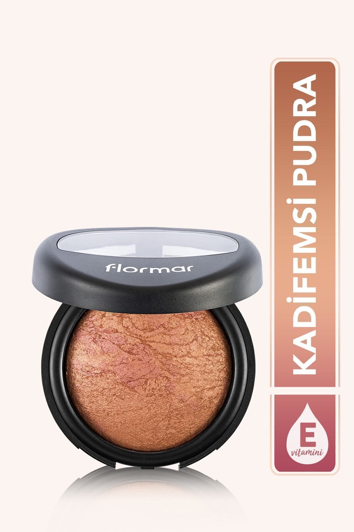 Yoğun Işıltılı Renk Geçişli Bronzlaştırıcı Allık Pudra -Baked Powder-026 PEACHYPINK- 8690604131266