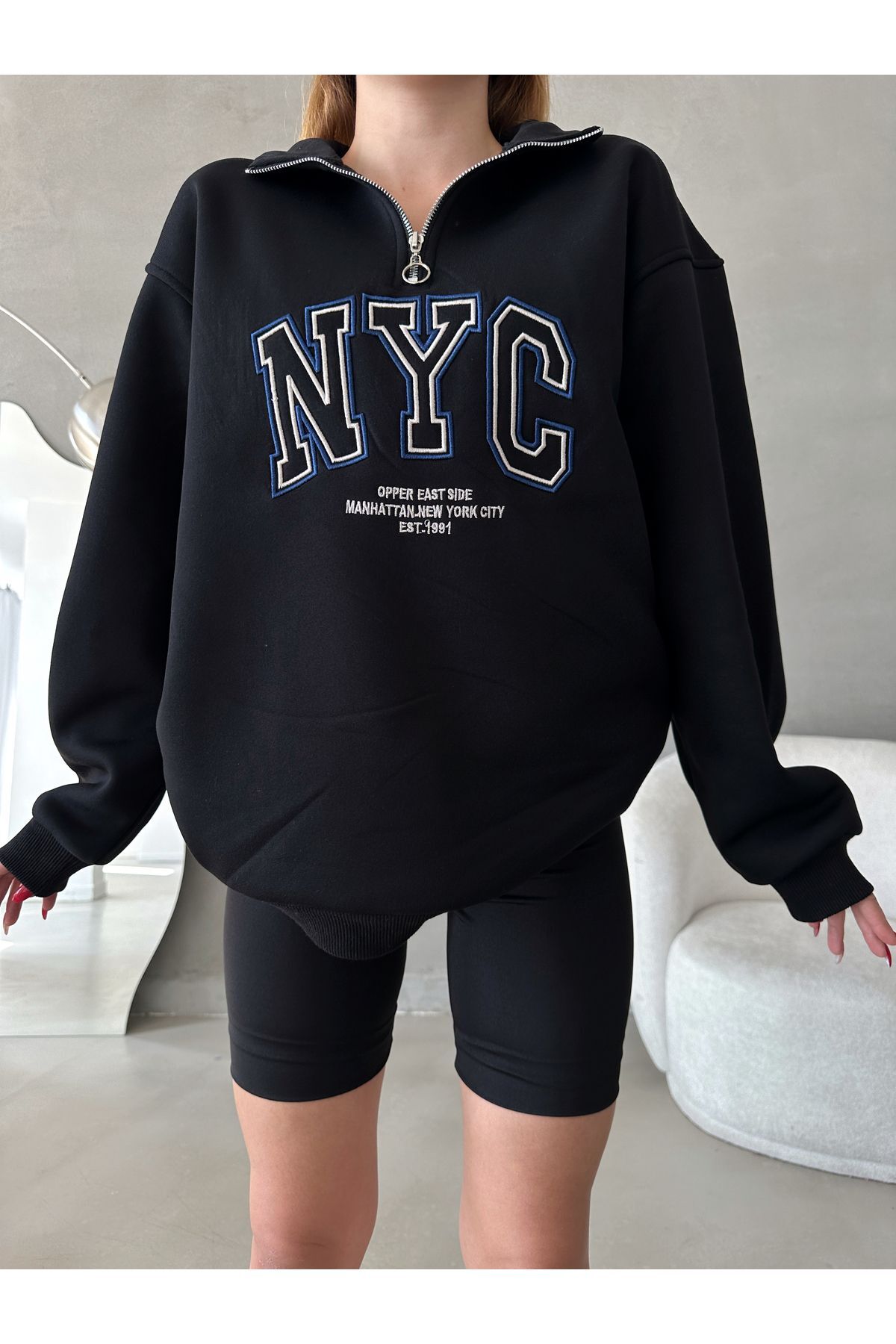 IŞILDA FASHION БРОДИРАН СУИТШЪТ С ЦИП NYC