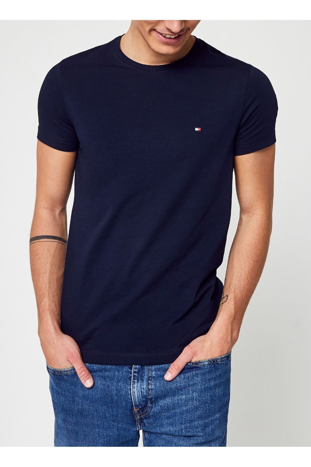 T shirt tommy hilfiger basic sales