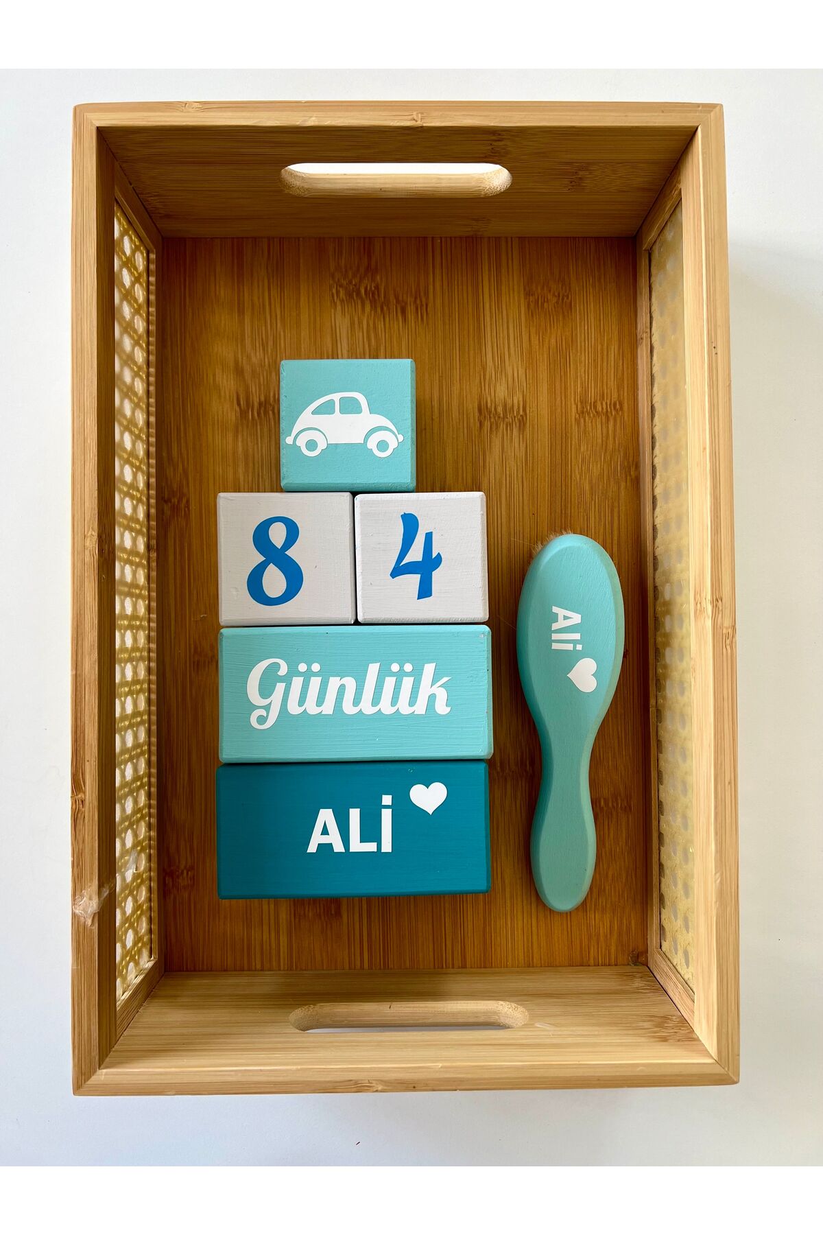 Bebek anı küpü bebek isim küpü ve renkli isimli doğal keçi kılı 6 parca Taraklı