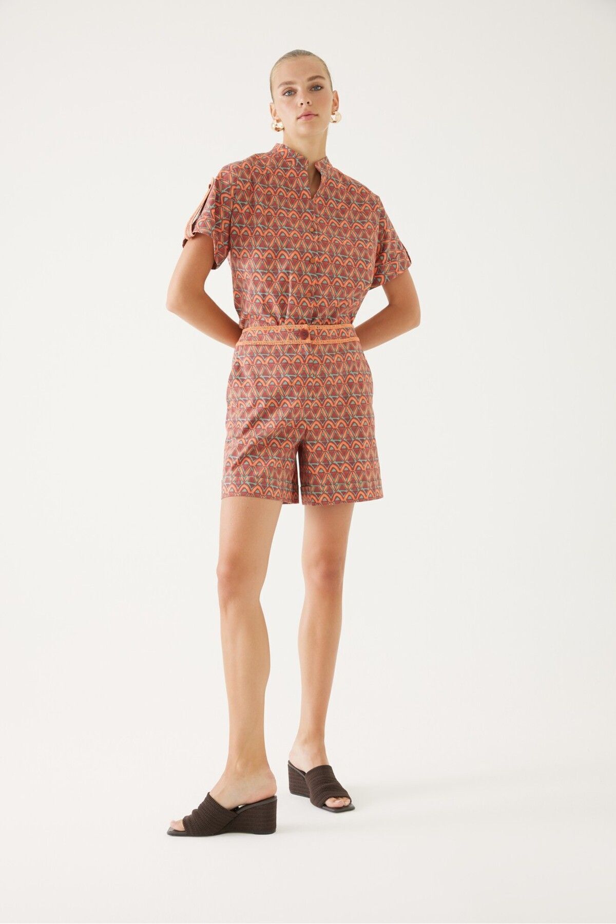 Exquise-Colorful and Patterned Short Shorts Design 2