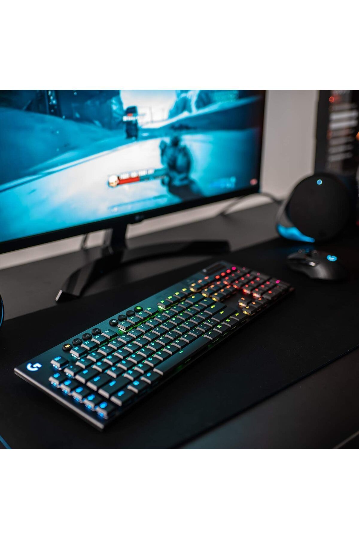 logitech-G915 Wireless Clicky RGB Mechanical Gaming Keyboard 7
