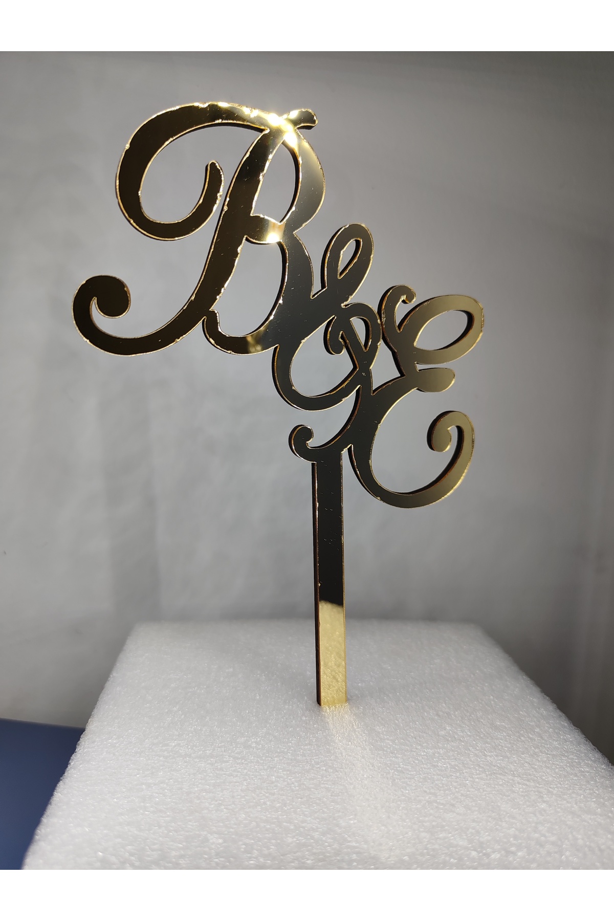 Pleksibu Baş harfli pasta süsü