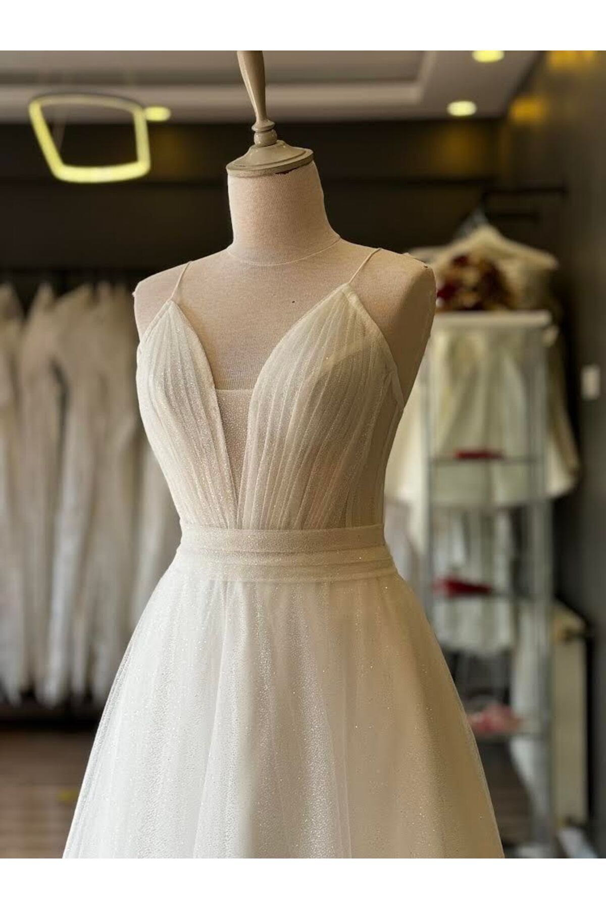 https://cdn.dsmcdn.com/ty1522/product/media/images/prod/QC/20240904/17/4a1a018c-498f-3a93-ad9e-0b26d48cedf2/1_org_zoom.jpg