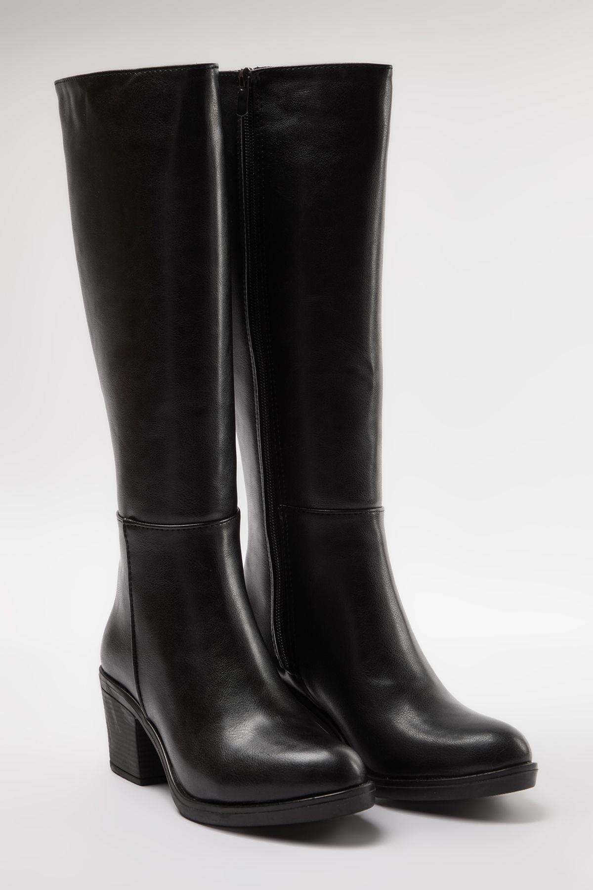 TRENDYOL SHOES-Schwarze Damenstiefel mit kurzem Blockabsatz – Reißverschluss TAKAW25CZ00004 3