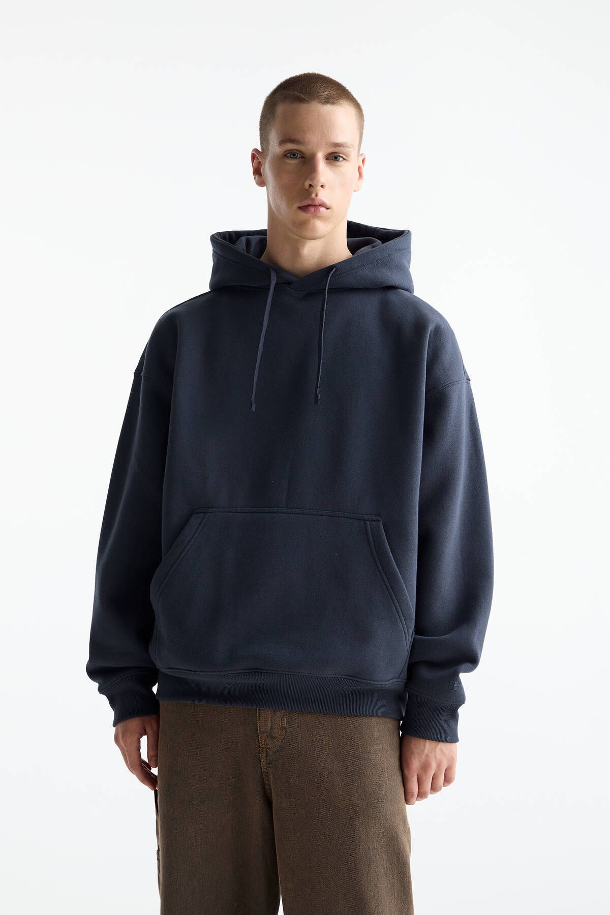 Pull Bear Kapu onlu basic sweatshirt Fiyat Yorumlar Trendyol