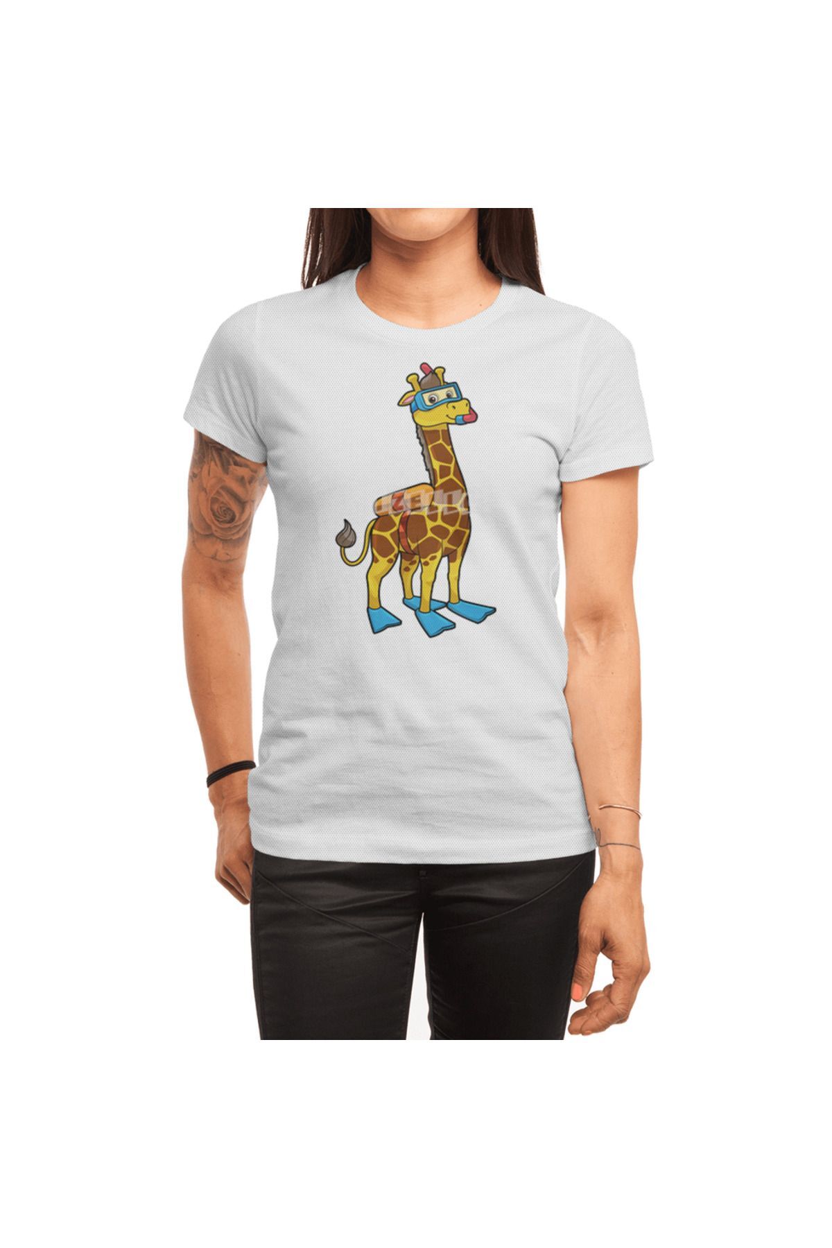 Fizello Giraffe As Diver With Swimming Goggles & Flippers , Erkek Tişört, Kadın Tişört, Unisex Beyaz T-shirt