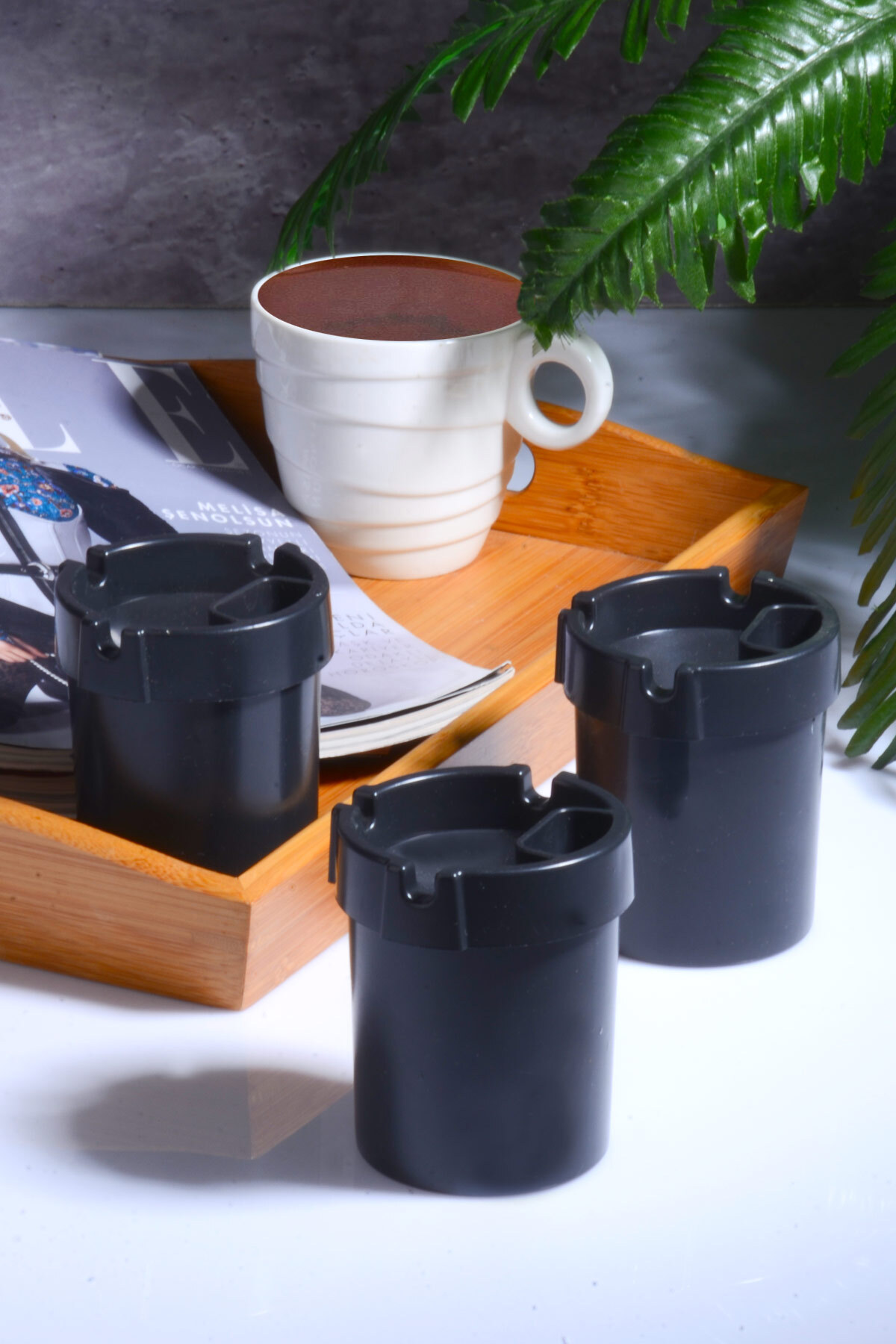 Plastic 3 Pcs Smell Proof Lighter Holder Black Ashtray Ashtray with Reservoir Ashtray