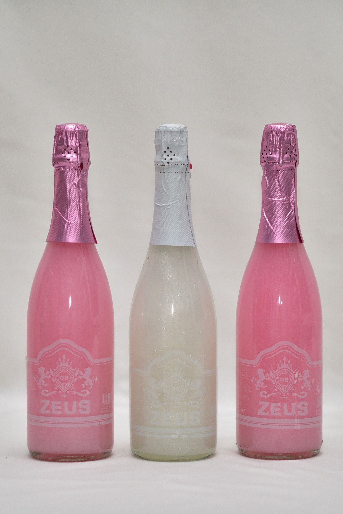 ZEUS Simli Alkolsüz Şampanya* - 3'lü Paket - (1X HİNDİSTAN CEVİZİ 2X ÇİLEK)