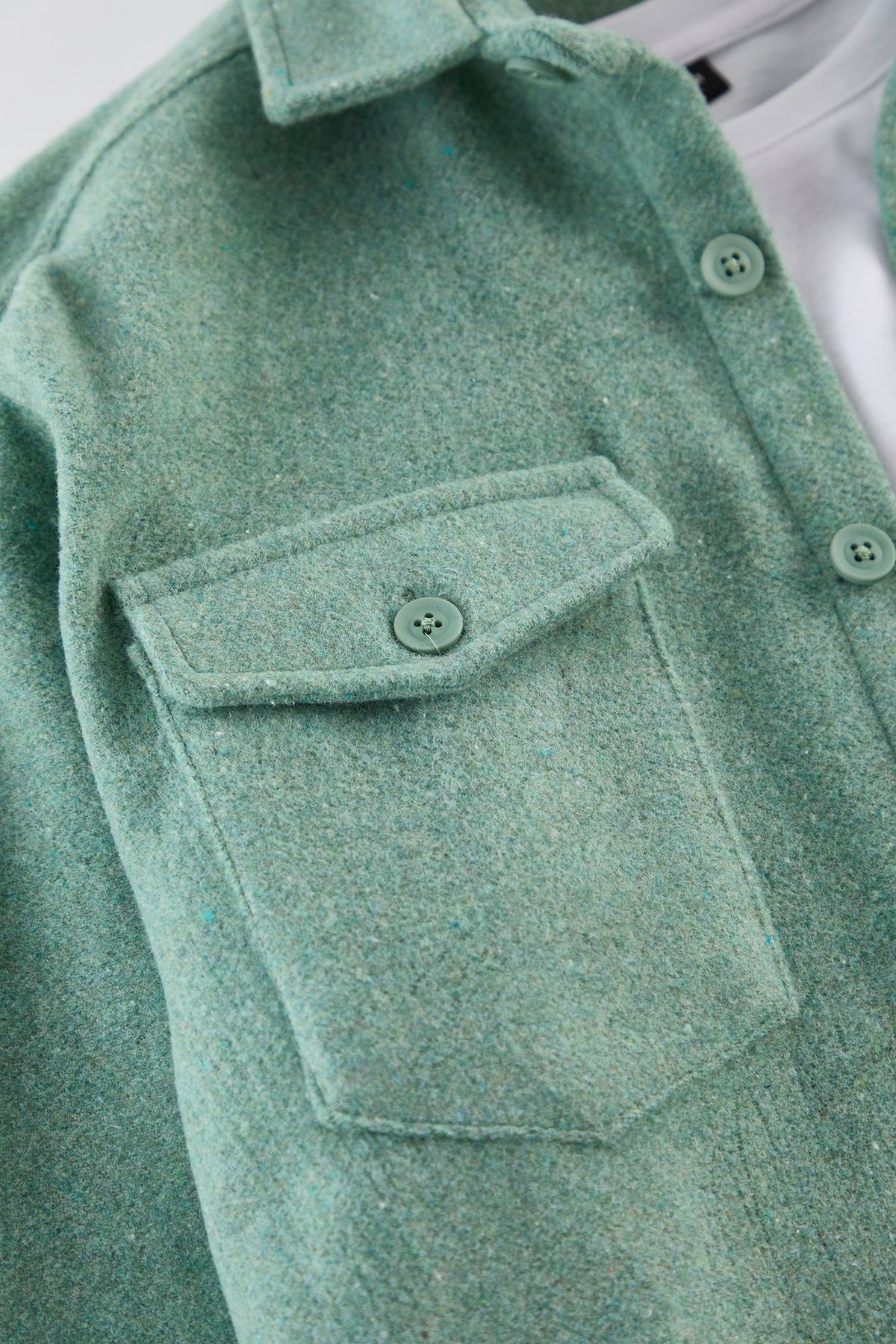 Edit by Trendyol-Koszula męska Mint Regular Fit Pocket Lumberjack Winter Woven Tedaw25Go00009 2