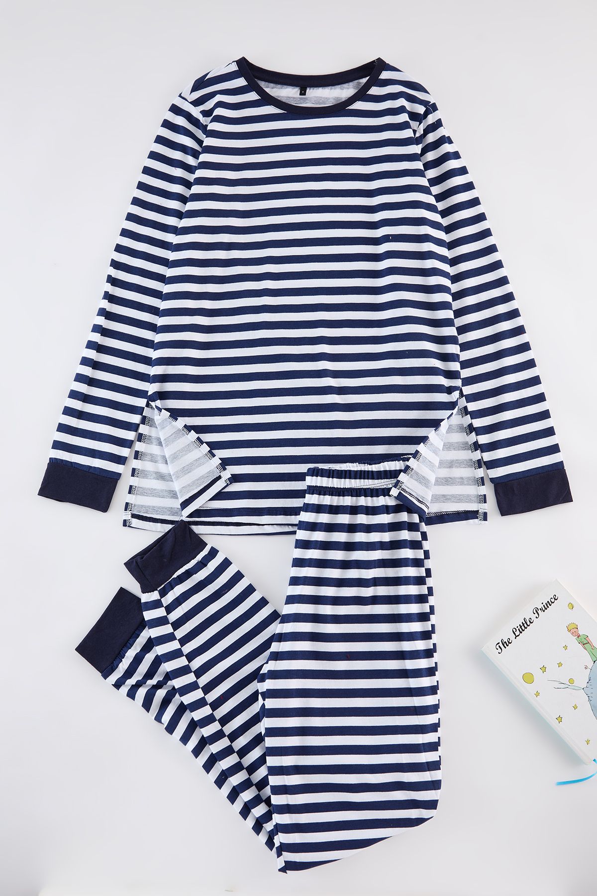 Trendyol Collection Marineblau Gestreiftes Pyjama-set Aus 100 % Baumwolle – Schlitzdetail für Damen - S