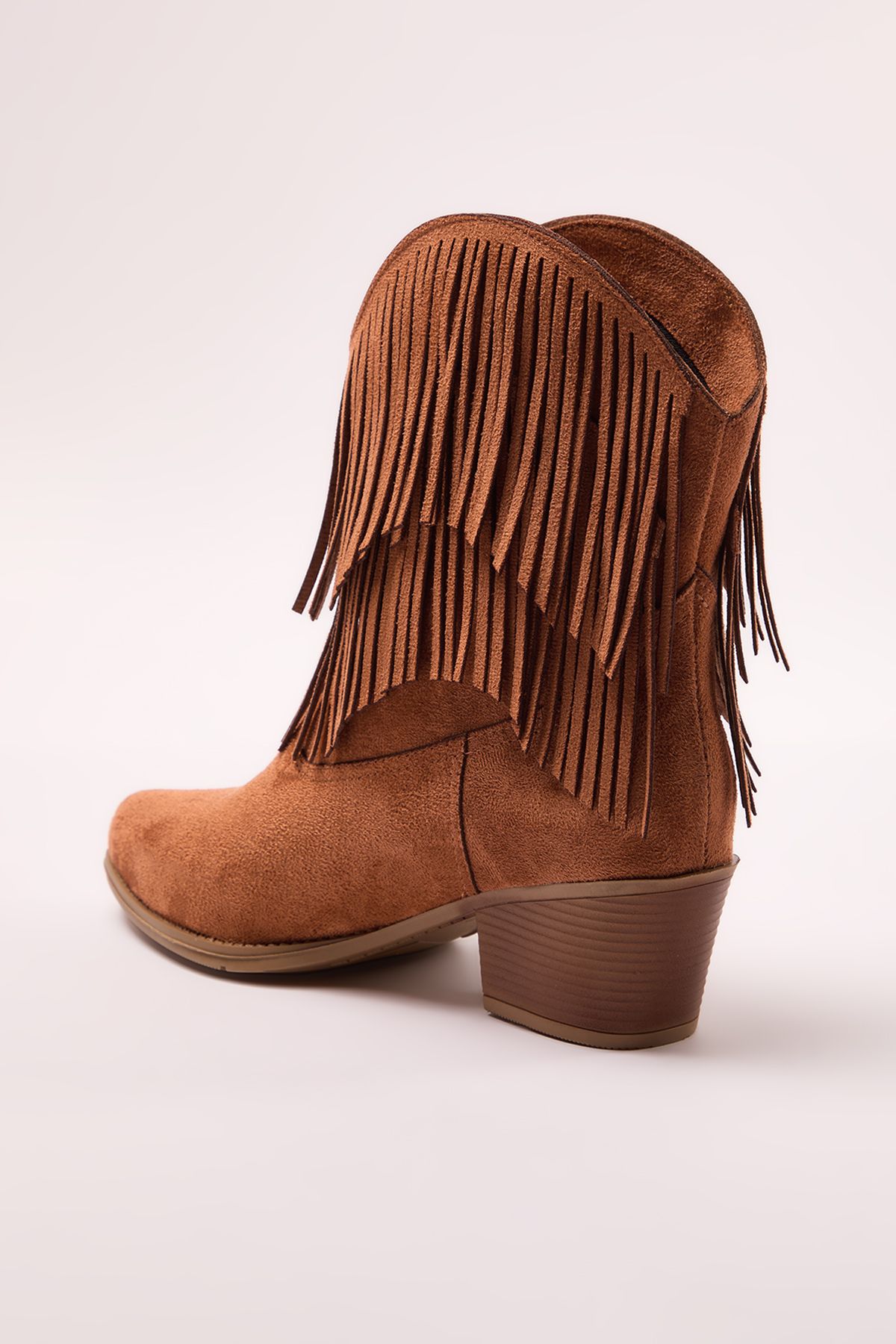 TRENDYOL SHOES-Brązowe zamszowe buty kowbojskie z frędzlami na obcasie blokowym w kolorze tan Takaw25Bo00031 6