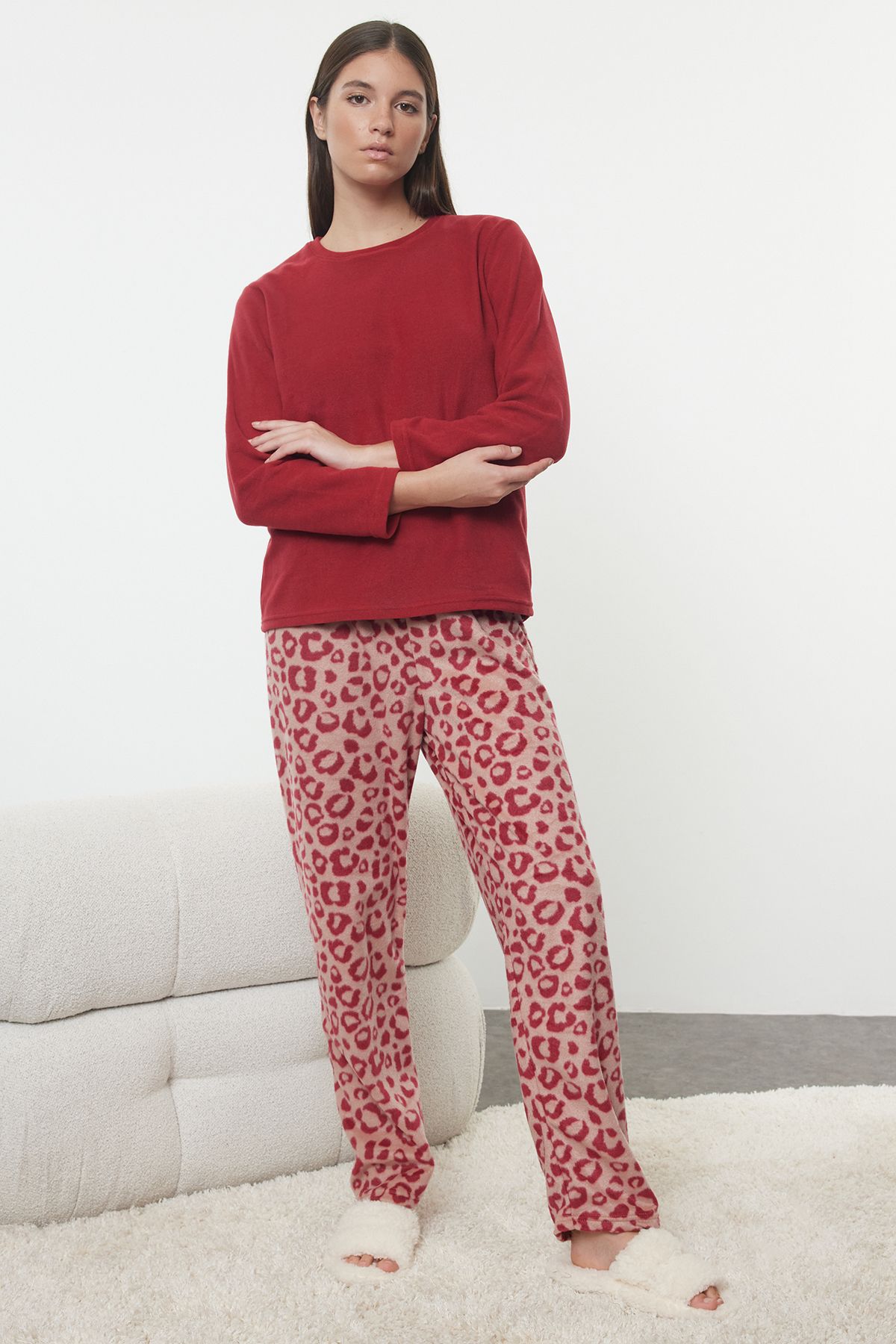 Trendyol Collection-Red Leopard Print Winter Pajamas Set - Thmaw25Pt00123 2