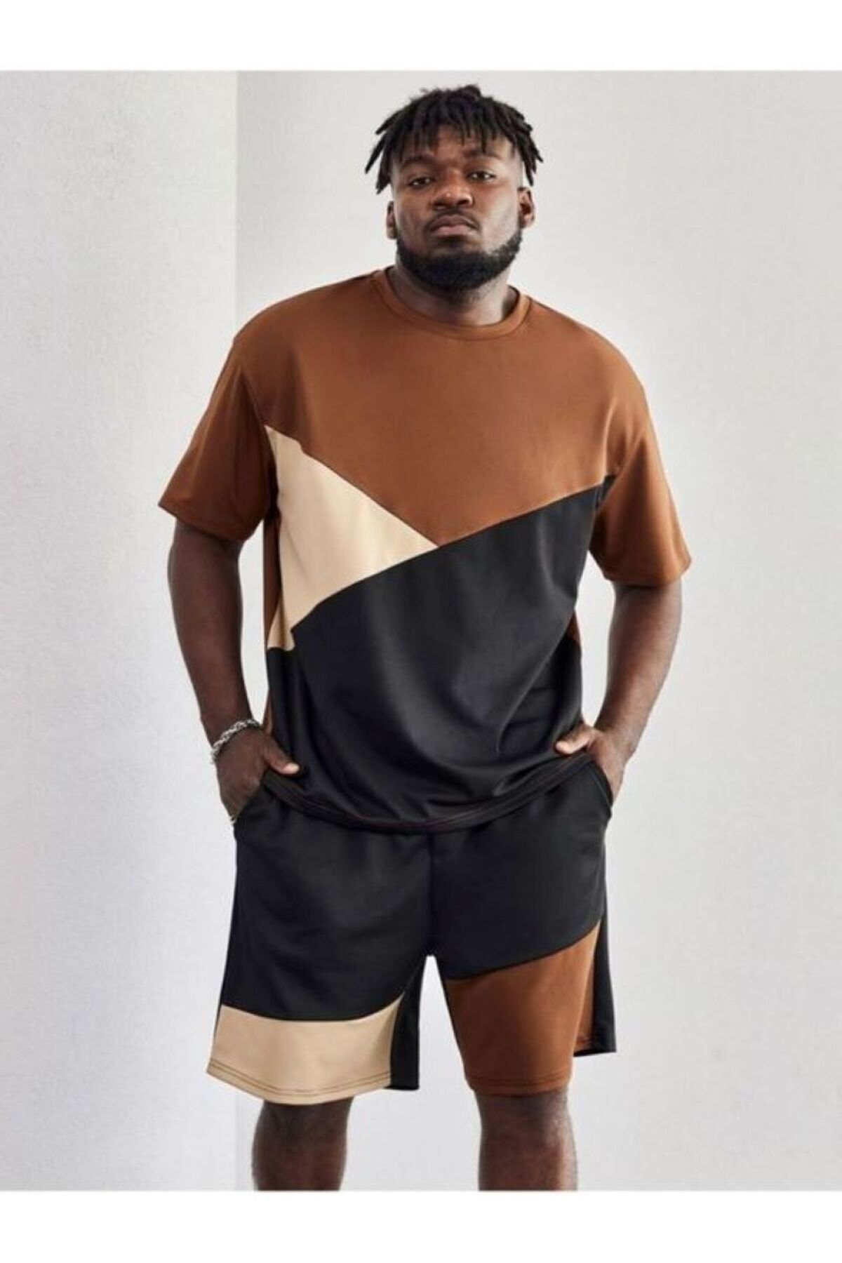 Know-Men's Tan Color Color Block Pattern Oversize Shorts Set 1