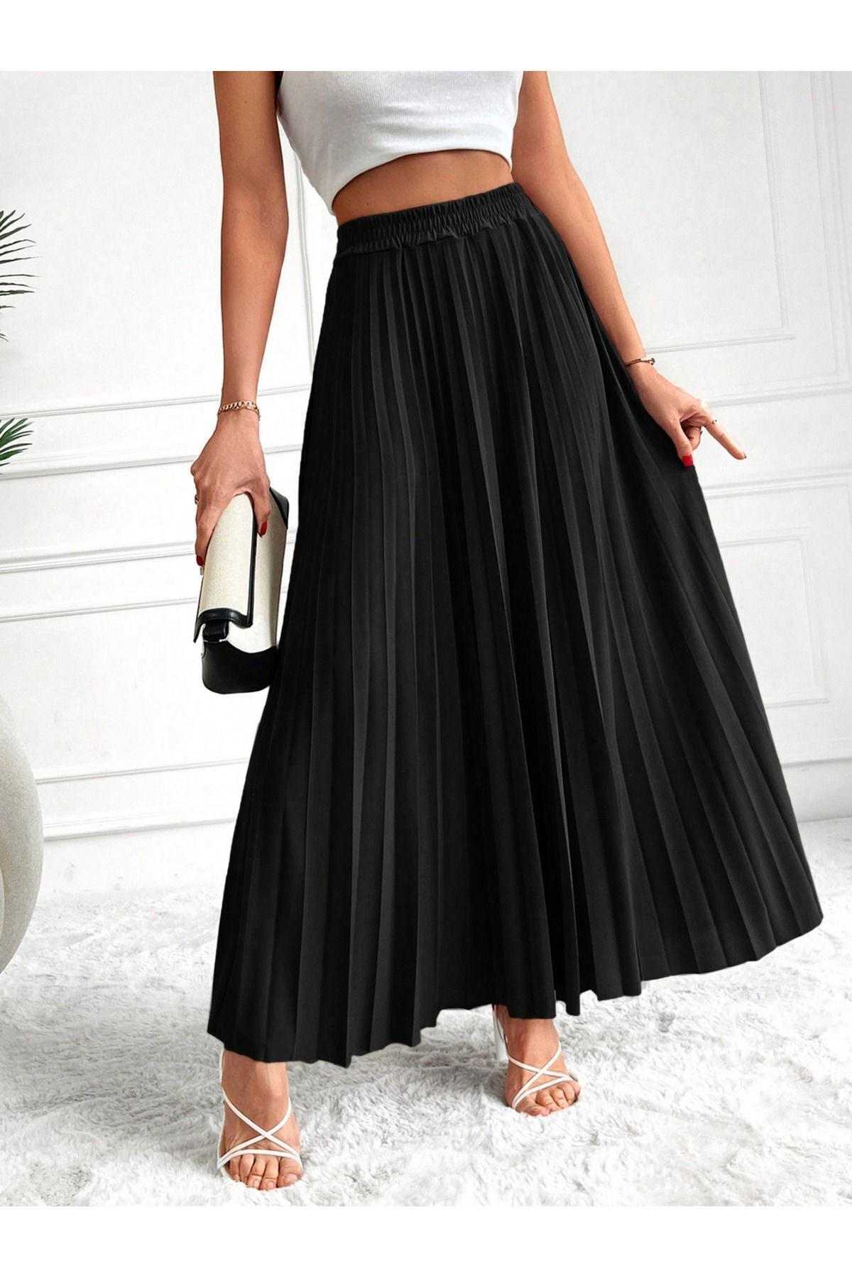 complete the look image