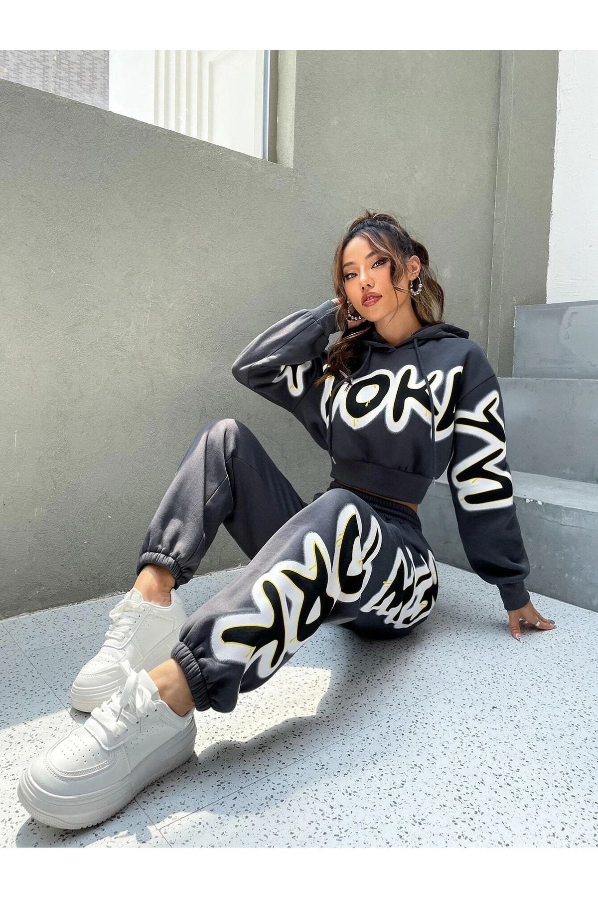Women's 3 Thread Smoked Brooklyn Printed Oversize Bottom Top Crop Tracksuit Set