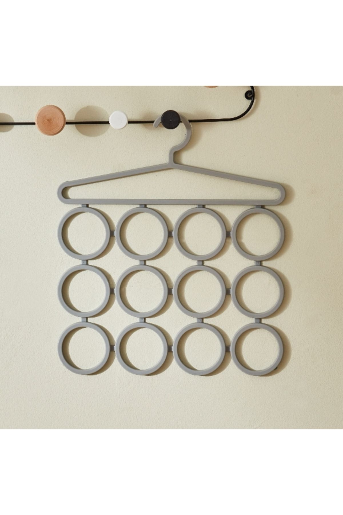 Home Box Vega Scarf Hanger - 39x45x0.84 cm