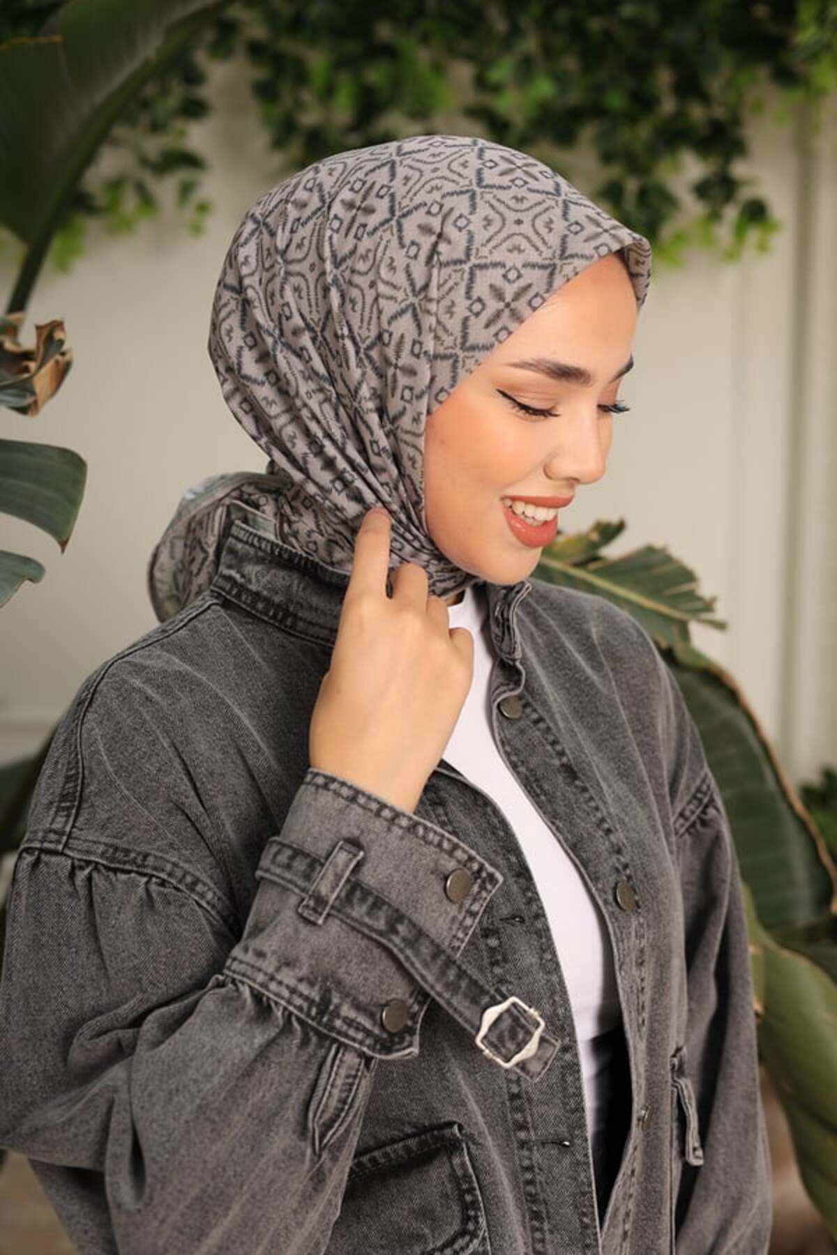 Silk Home-73057-18 Model Soft Scarf 2