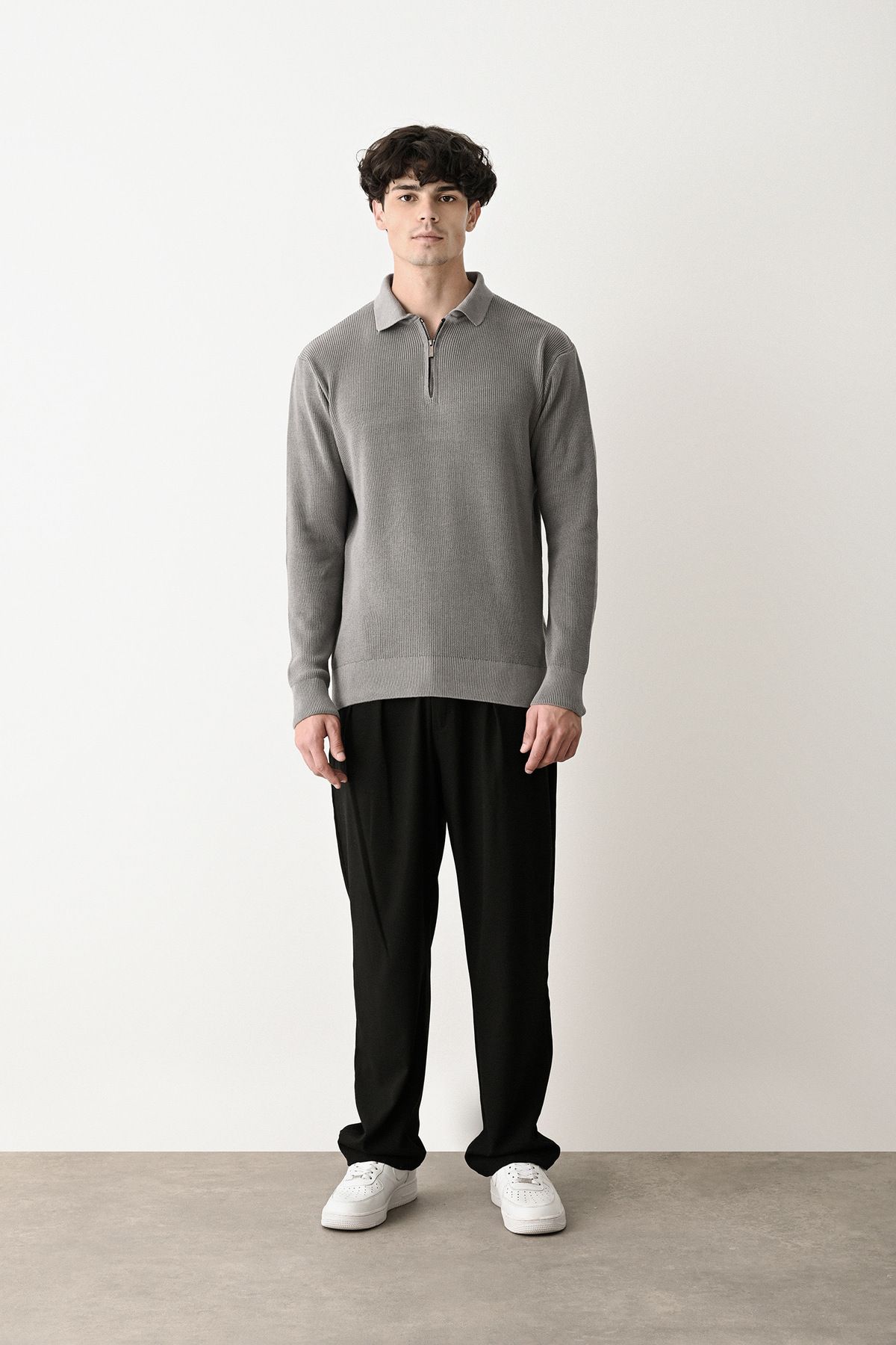 complete the look image