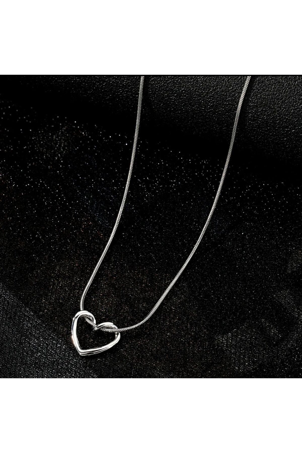 https://cdn.dsmcdn.com/ty1524/product/media/images/prod/QC/20240906/00/8d451b8a-95d9-3577-a1ff-b1b84a0fb32f/1_org_zoom.jpg