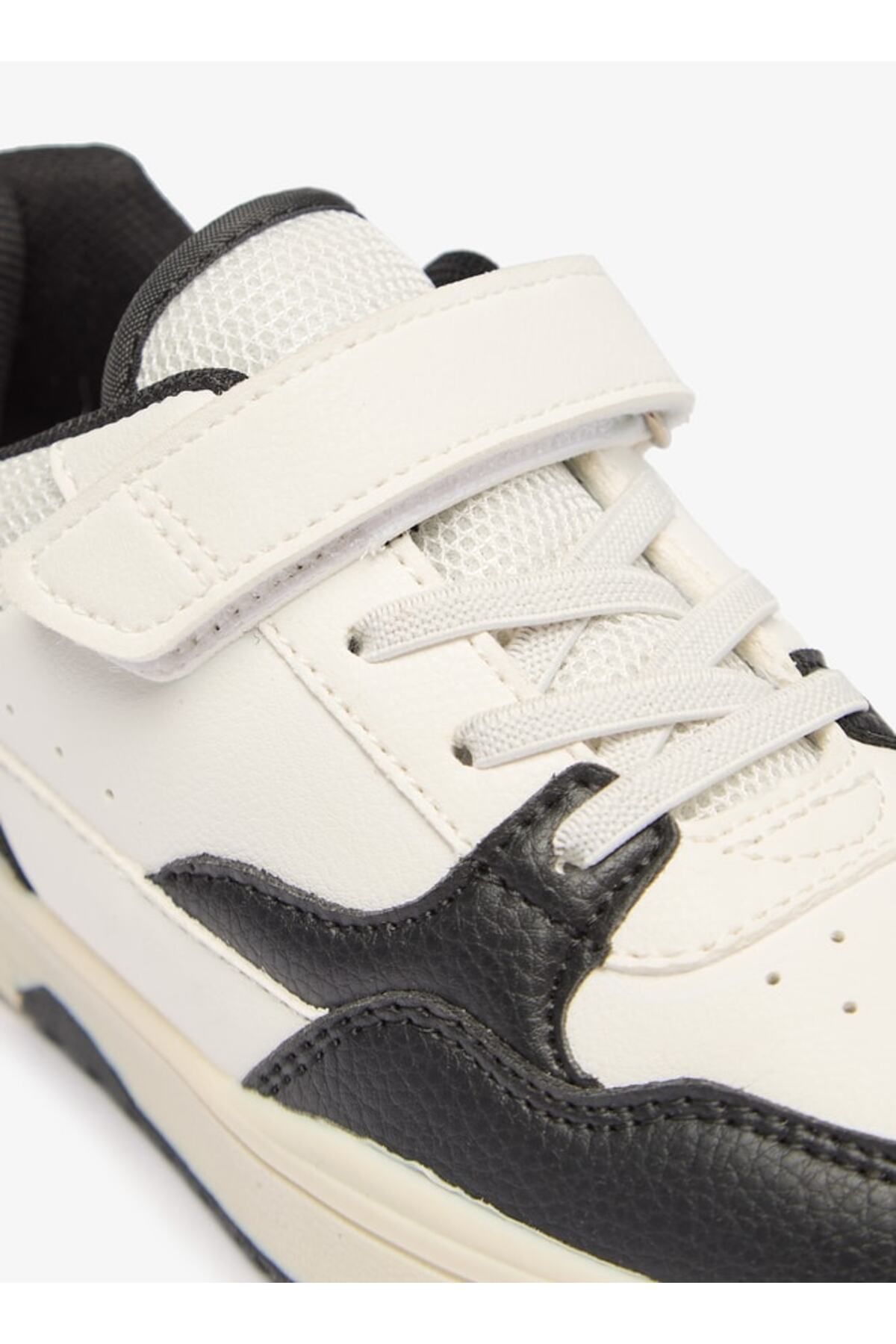LBL by Shoexpress-Panelled Shoes with Hook and Loop Closure 5