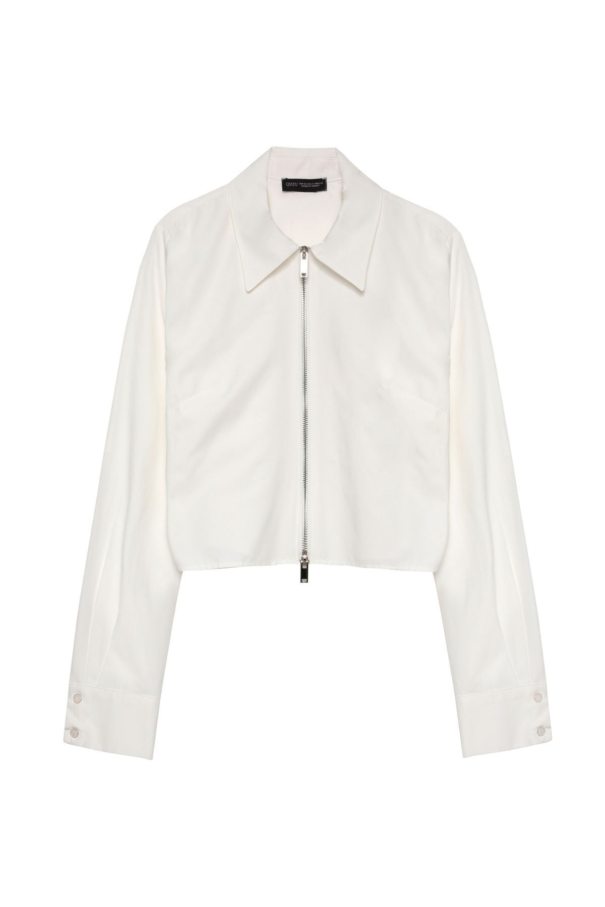 une chemise avec des détails de fermetures éclair devant ekru