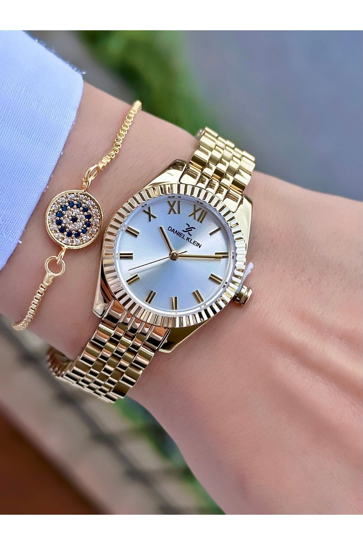 https://cdn.dsmcdn.com/ty1525/product/media/images/prod/QC/20240905/10/90373ef8-c3cd-3e87-9b1c-232ab88286ac/1_org_zoom.jpg