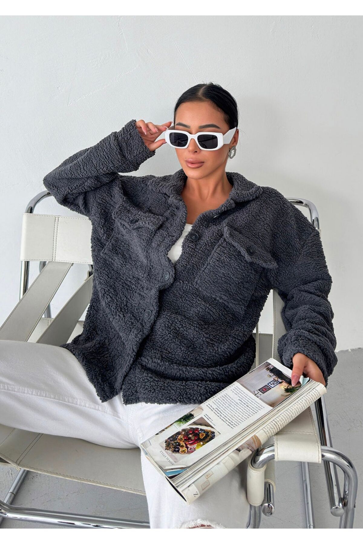 complete the look image