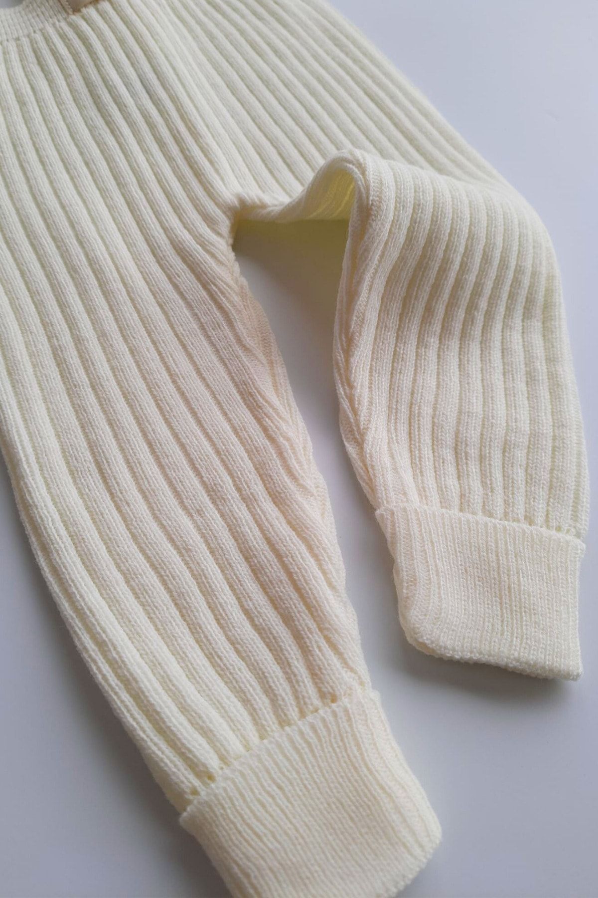 Minytrendy Kız Erkek Bebek Triko Yenidoğan Tulum Salopet 4 Mevsim Ayarlanabilir Çapraz Askılı Esnek Triko Tayt fotoğrafı 4 (önizleme)