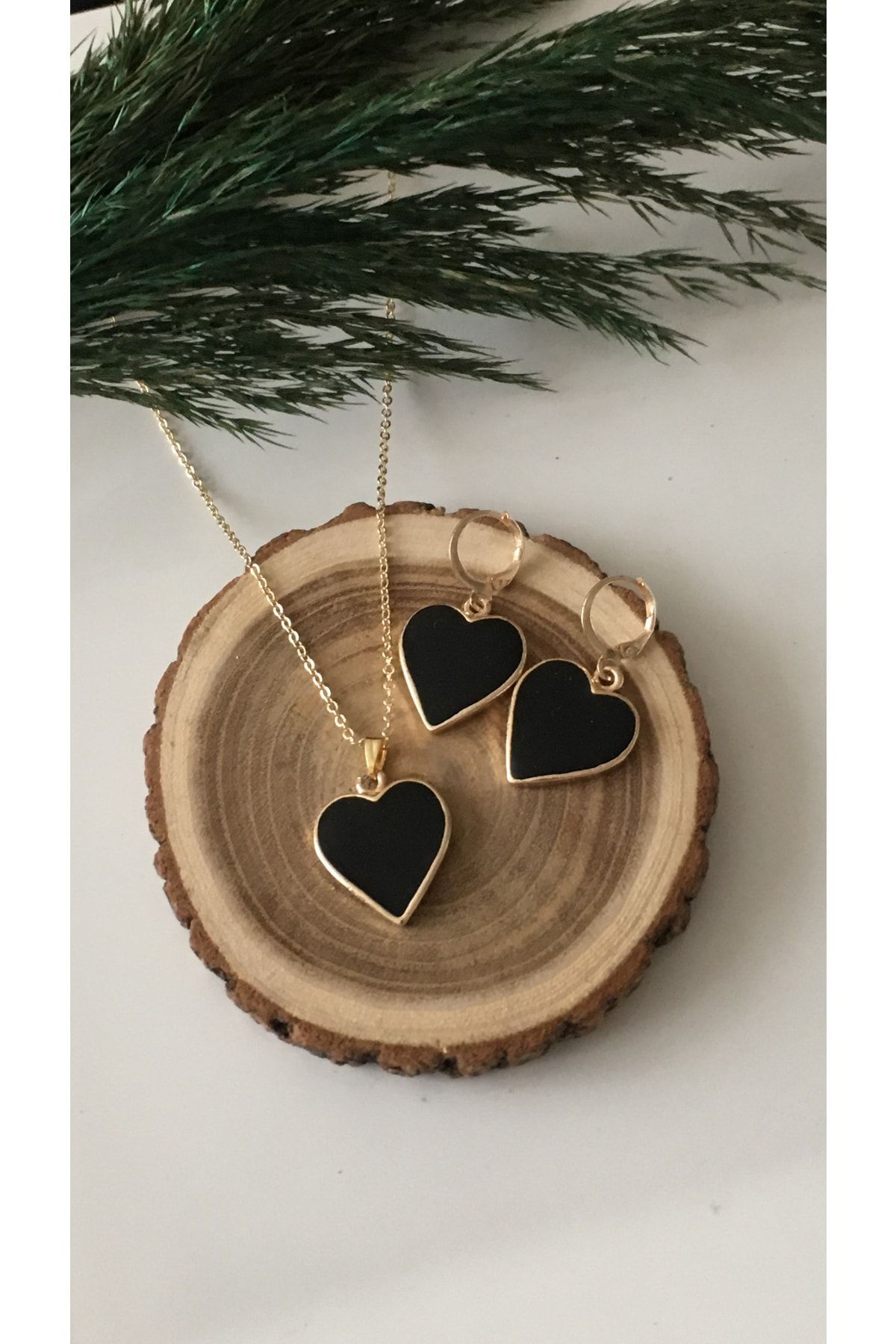 Gizemli Aksesuar Kadın Büyük Boy Siyah Kalp Kolye Ve Küpe Seti