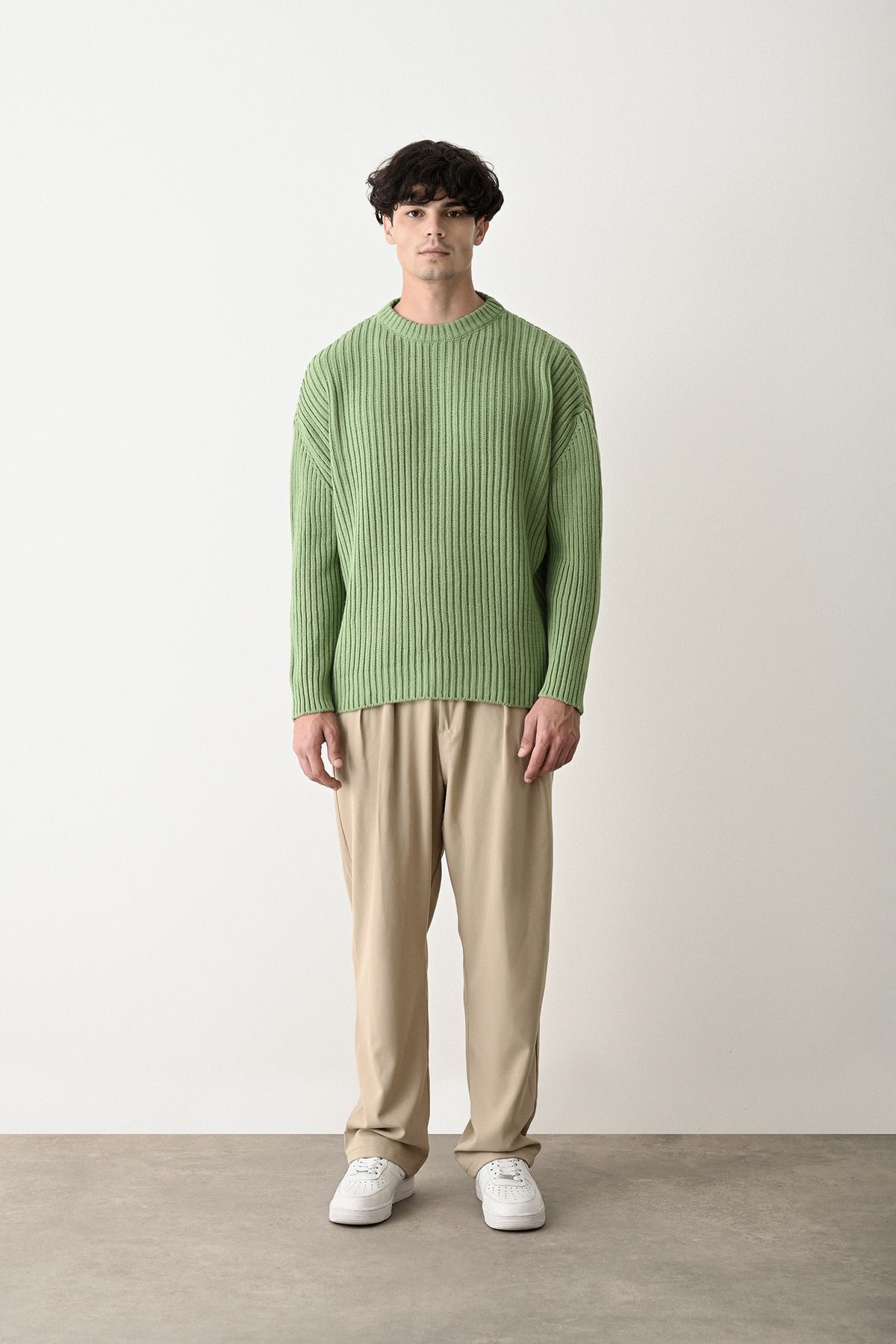complete the look image