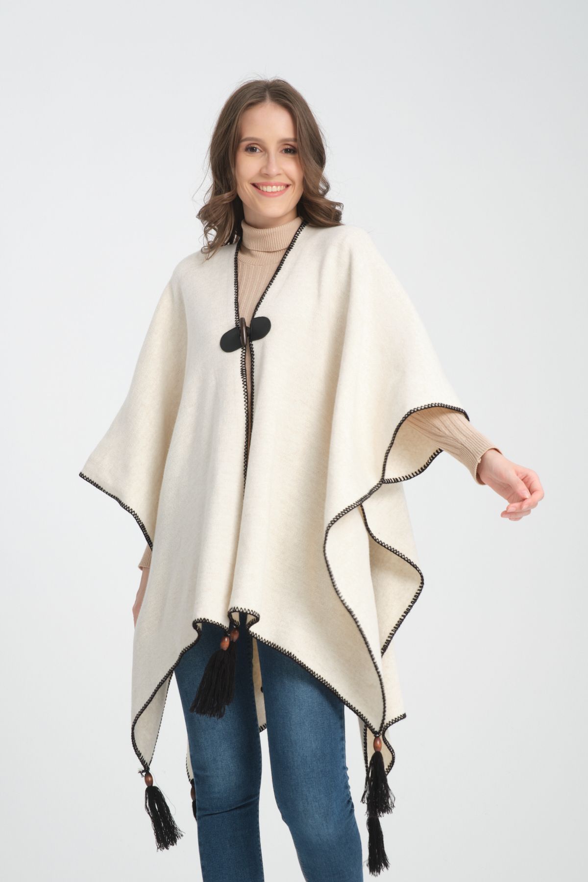 VEGA MODA-Stylish Designed Plain Knitwear Poncho - Patternless Shawl Poncho with Button Detail 6