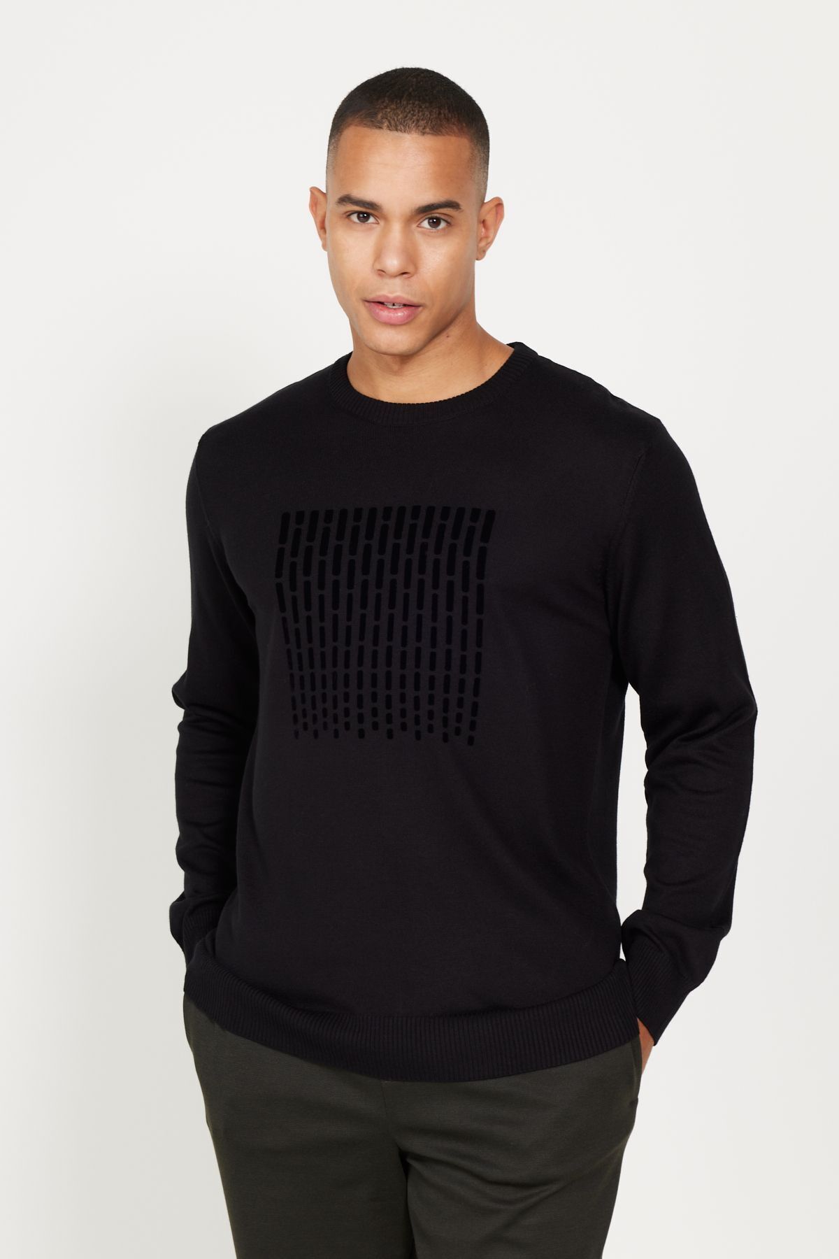 ALTINYILDIZ CLASSICS-Schwarzer gemusterter Strickpullover mit Rundhalsausschnitt für Herren - Regular Fit 3