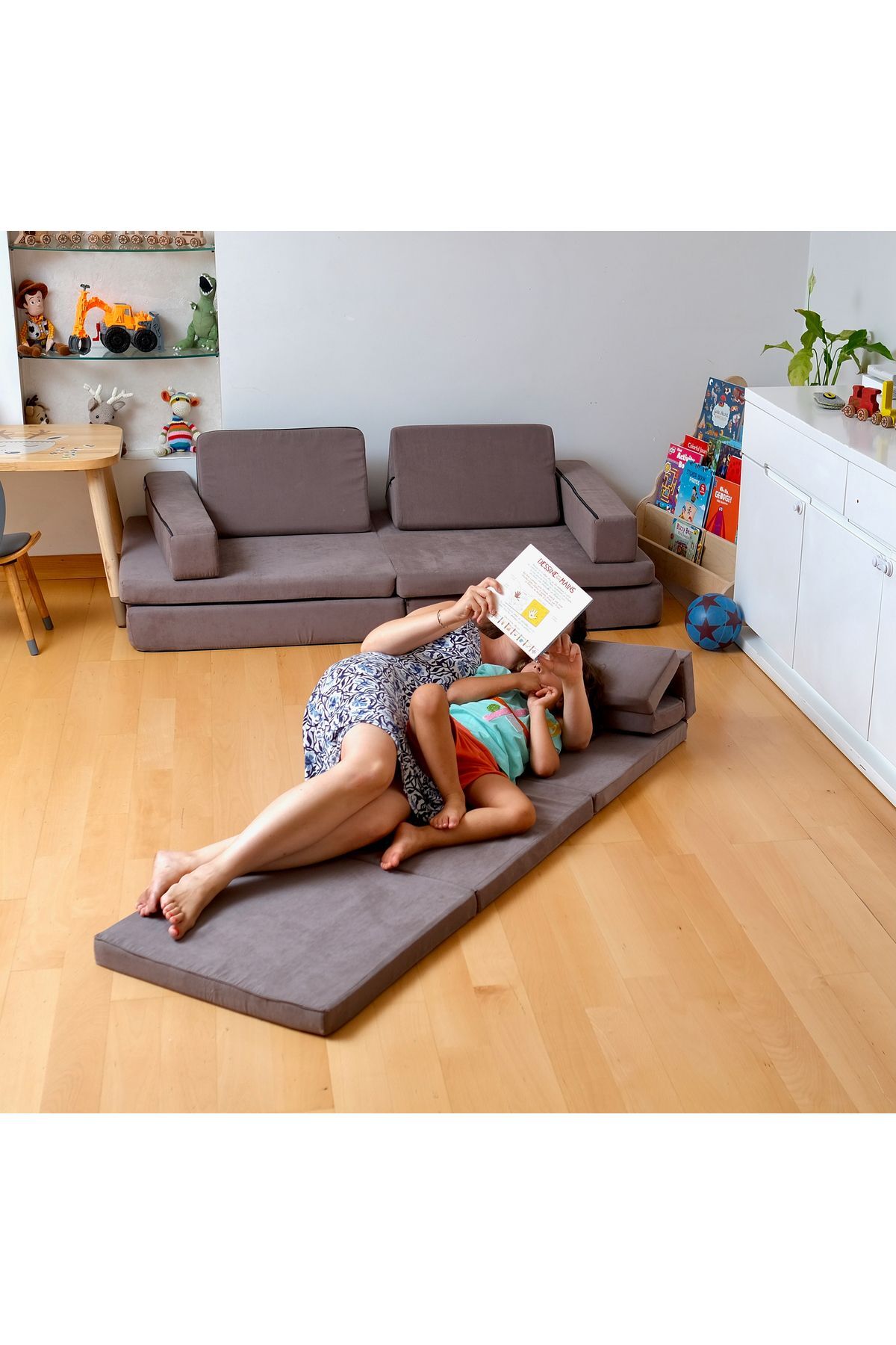 کاناپه بازی کودکان| کاناپه تاشو خاکستری نگت| زیرانداز پازلی بازی کودکان| زیرانداز بازی خلاقانه