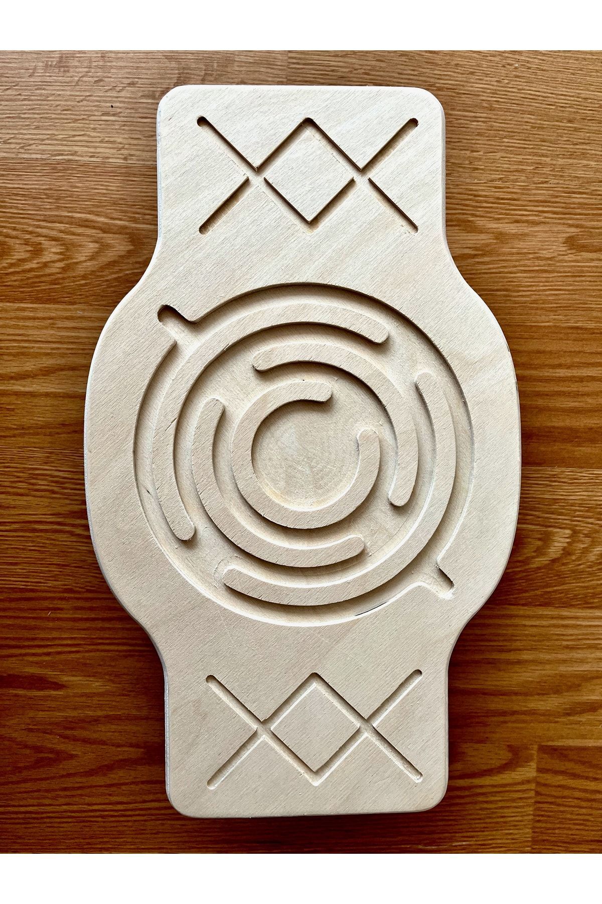 تخته تعادل با هزارتو | اسباب‌بازی تعادل برای کودکان | بازی تعادل هزارتو چوبی دست‌ساز