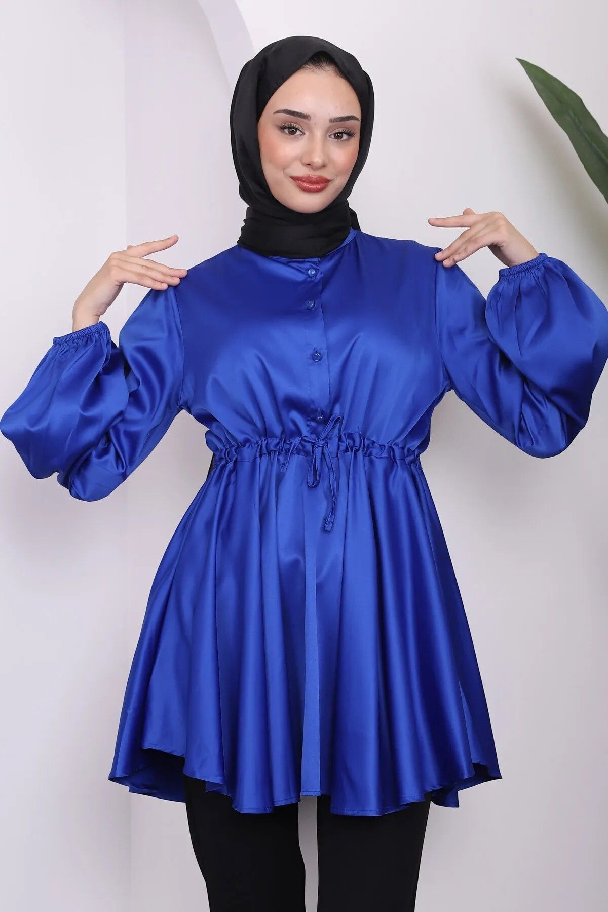 https://cdn.dsmcdn.com/ty1526/product/media/images/prod/QC/20240904/19/feb86c26-8af7-3b56-9a85-f05ccfa041dd/1_org_zoom.jpg