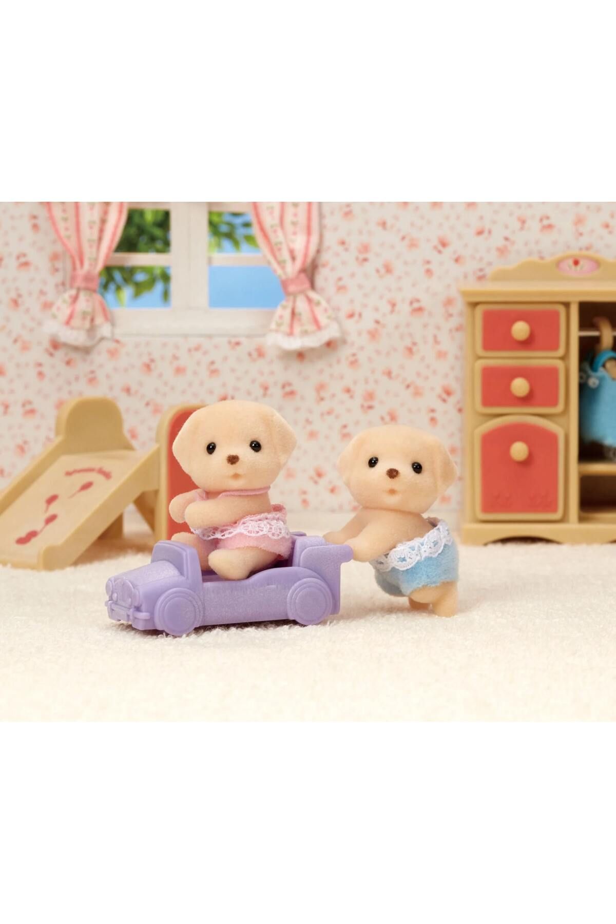 Sylvanian Families Yellow Labrador Gemini Trendyol