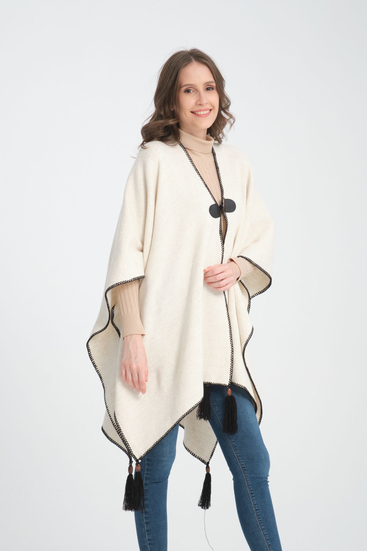 VEGA MODA-Stylish Designed Plain Knitwear Poncho - Patternless Shawl Poncho with Button Detail 8