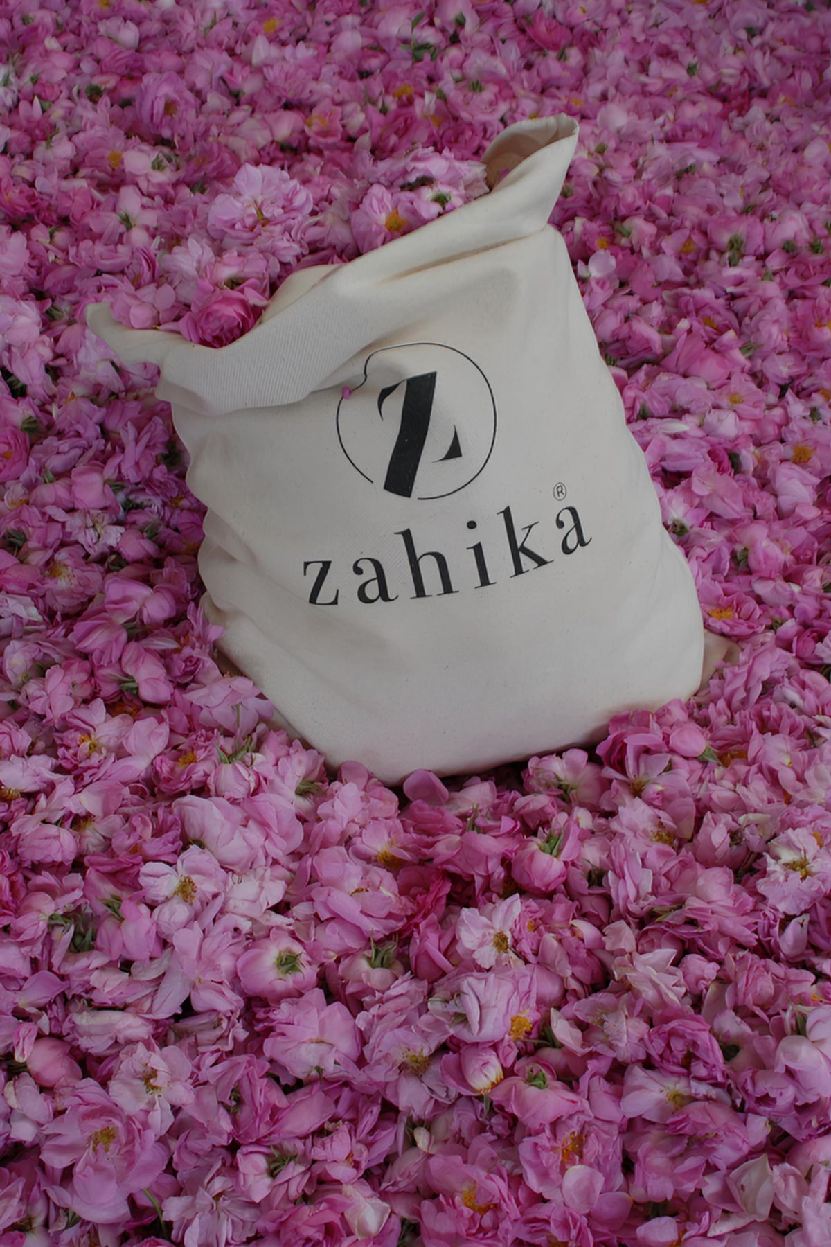 تونر آب گلاب کامل گل رز 200 میل Zahika