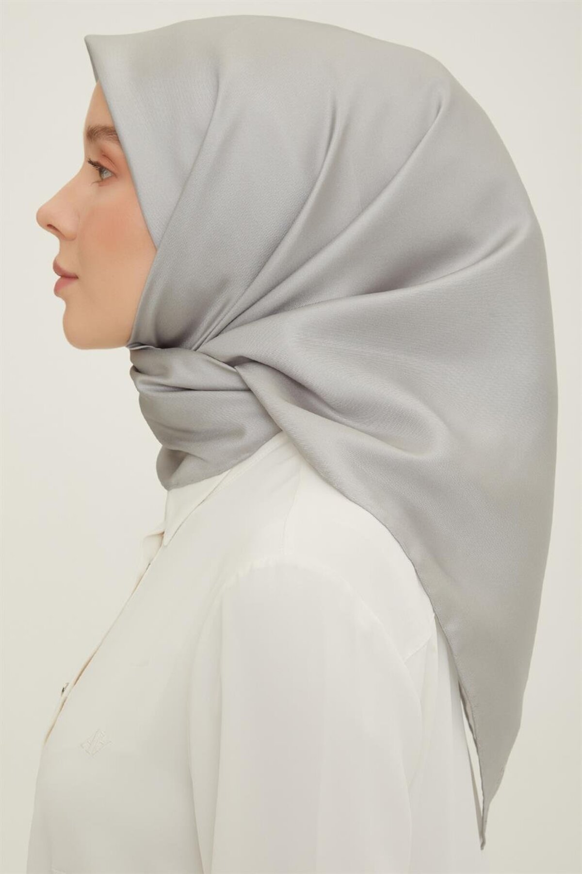 روسری زنانه آرمینه | E22YA0010D02-1096 Armine - Image 3