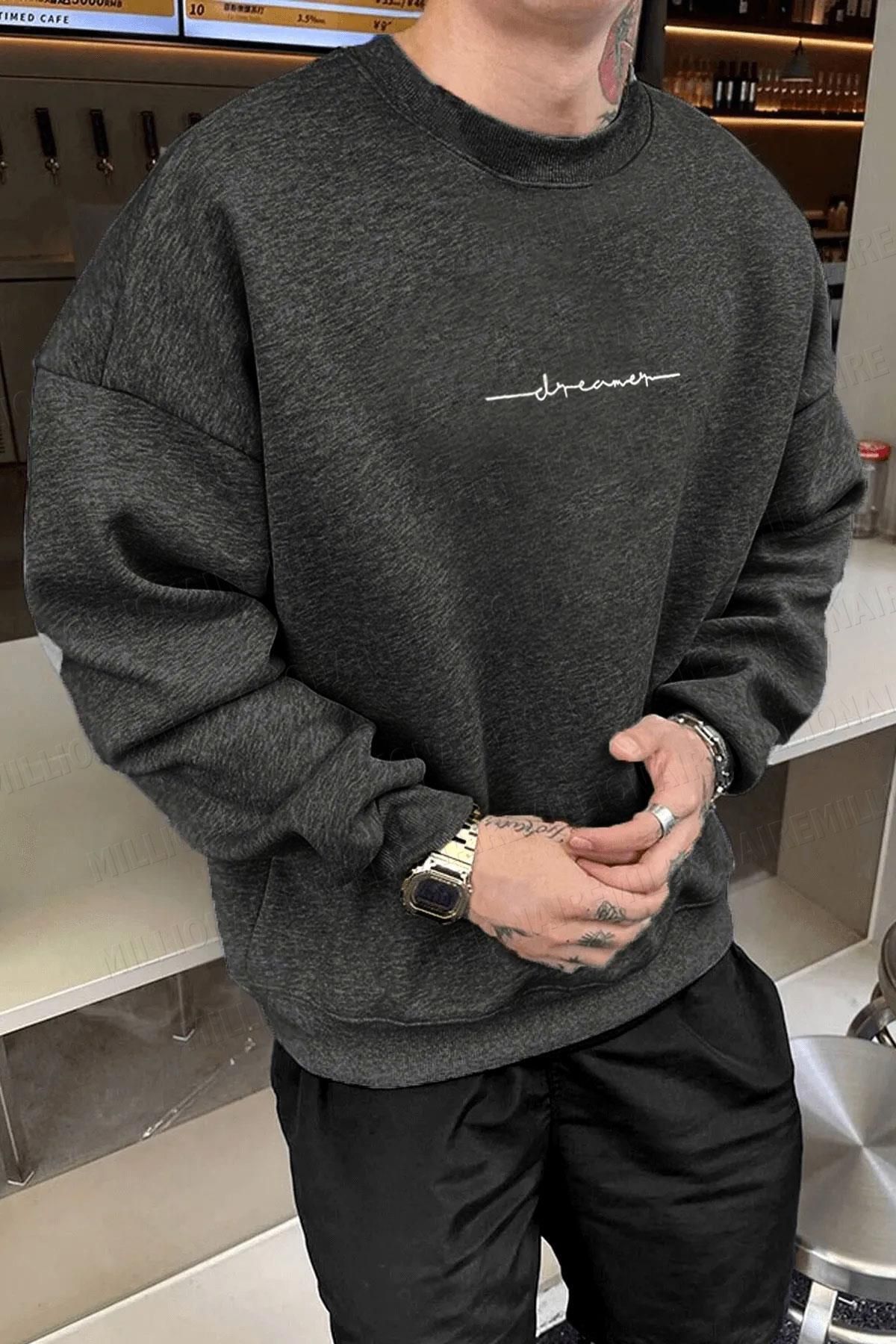 complete the look image