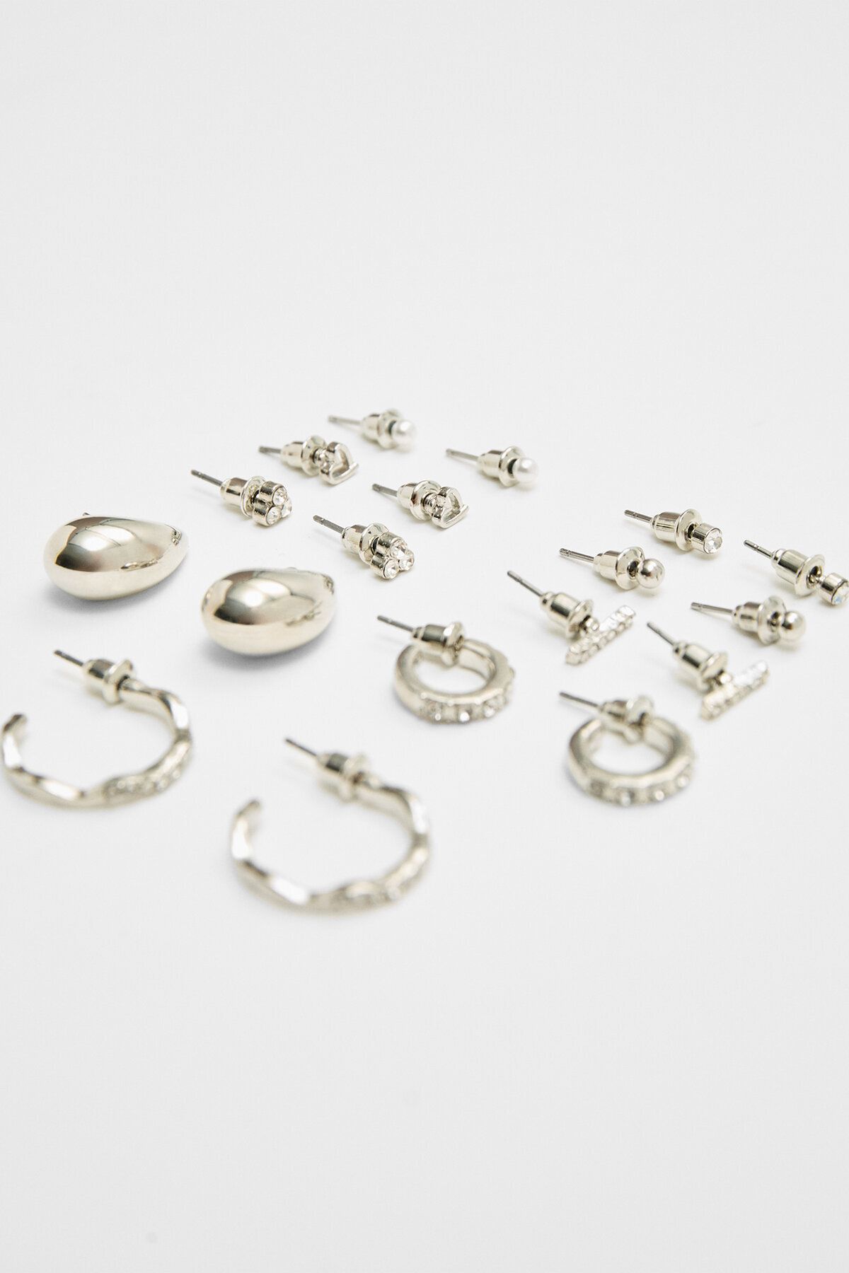 Stradivarius-Set of 9 Pairs of Mini Drop Earrings 5