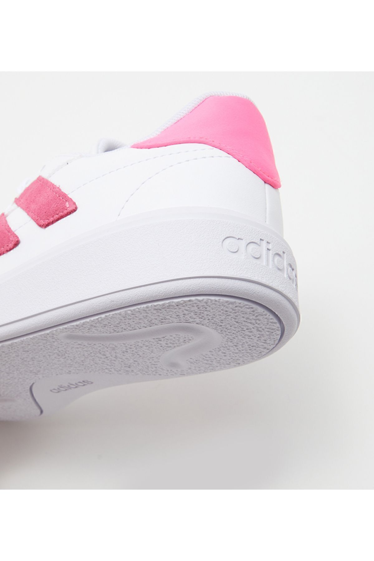 کفش تنیس سفید زنانه Courtblock IF6463 اورجینال adidas