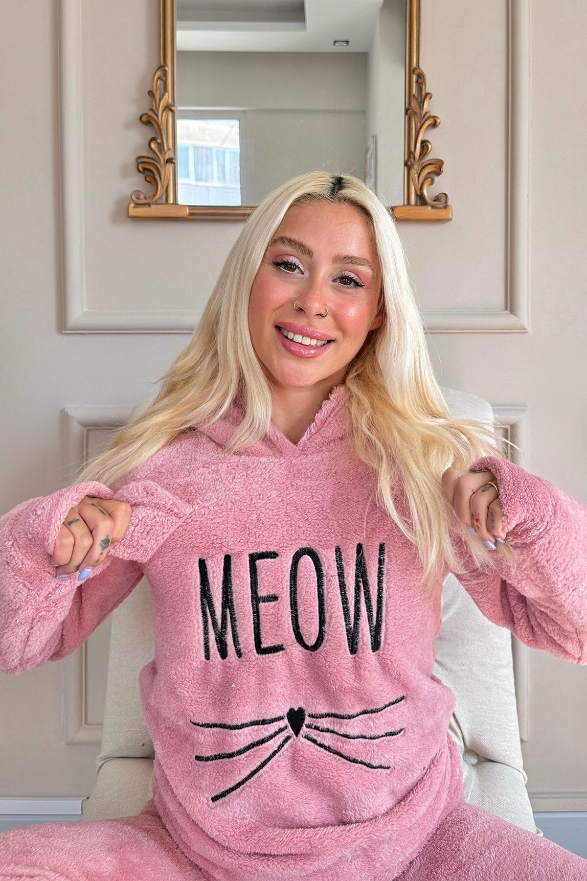 Pijamaevi Women s Pink Meow Patterned Full Plush Pajama Set Trendyol
