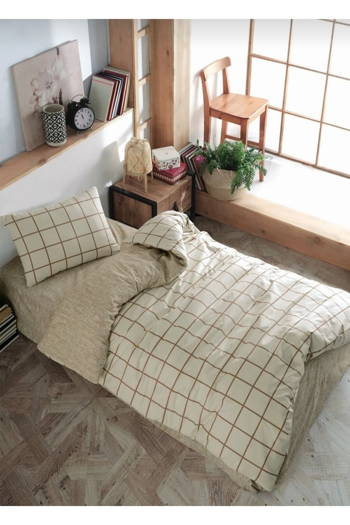 TEK KİŞİLİK KREM+BEJ LASTİKLİ ÇARŞAFLI NEVRESİM TAKIMI,120x200+35cm, 155x230 Nevresim