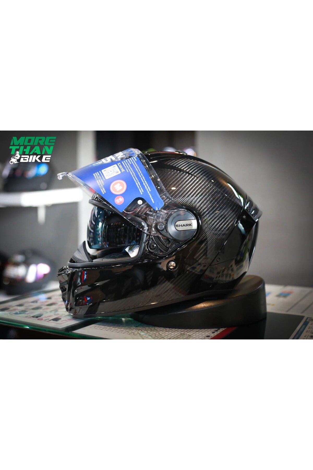 SPARTAN CARBON SKIN SHARK スキー・スノーボードアクセサリー - スキー・スノーボードアクセサリー