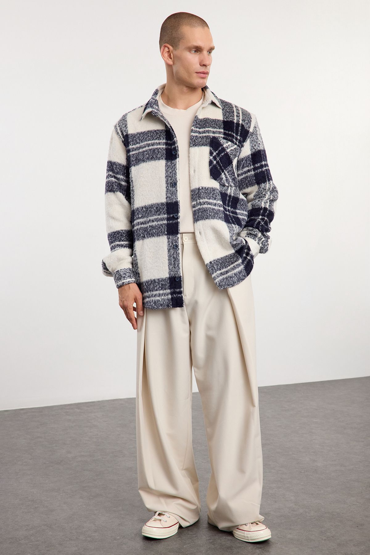 complete the look image