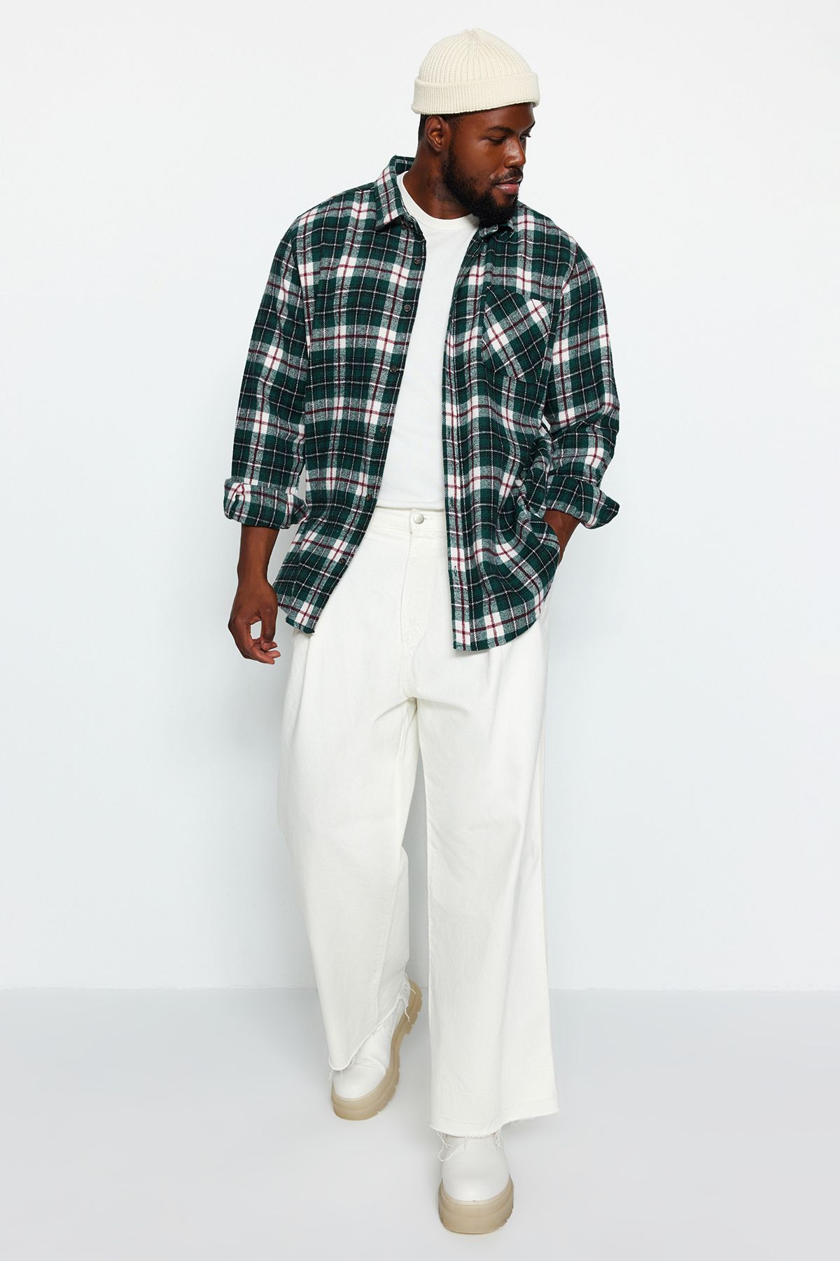 complete the look image